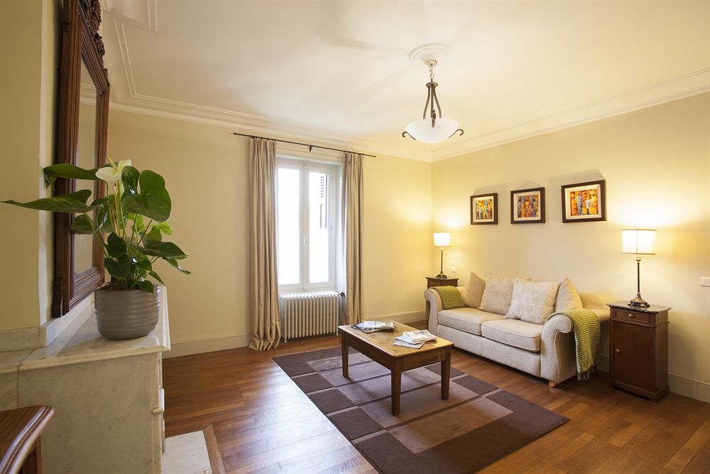 Bed & Breakfast La De 3*